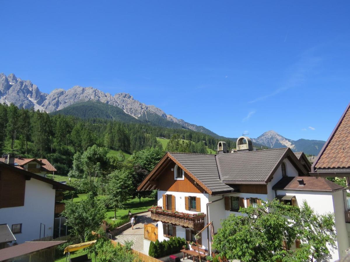 Appartements Stoll San Candido Bagian luar foto